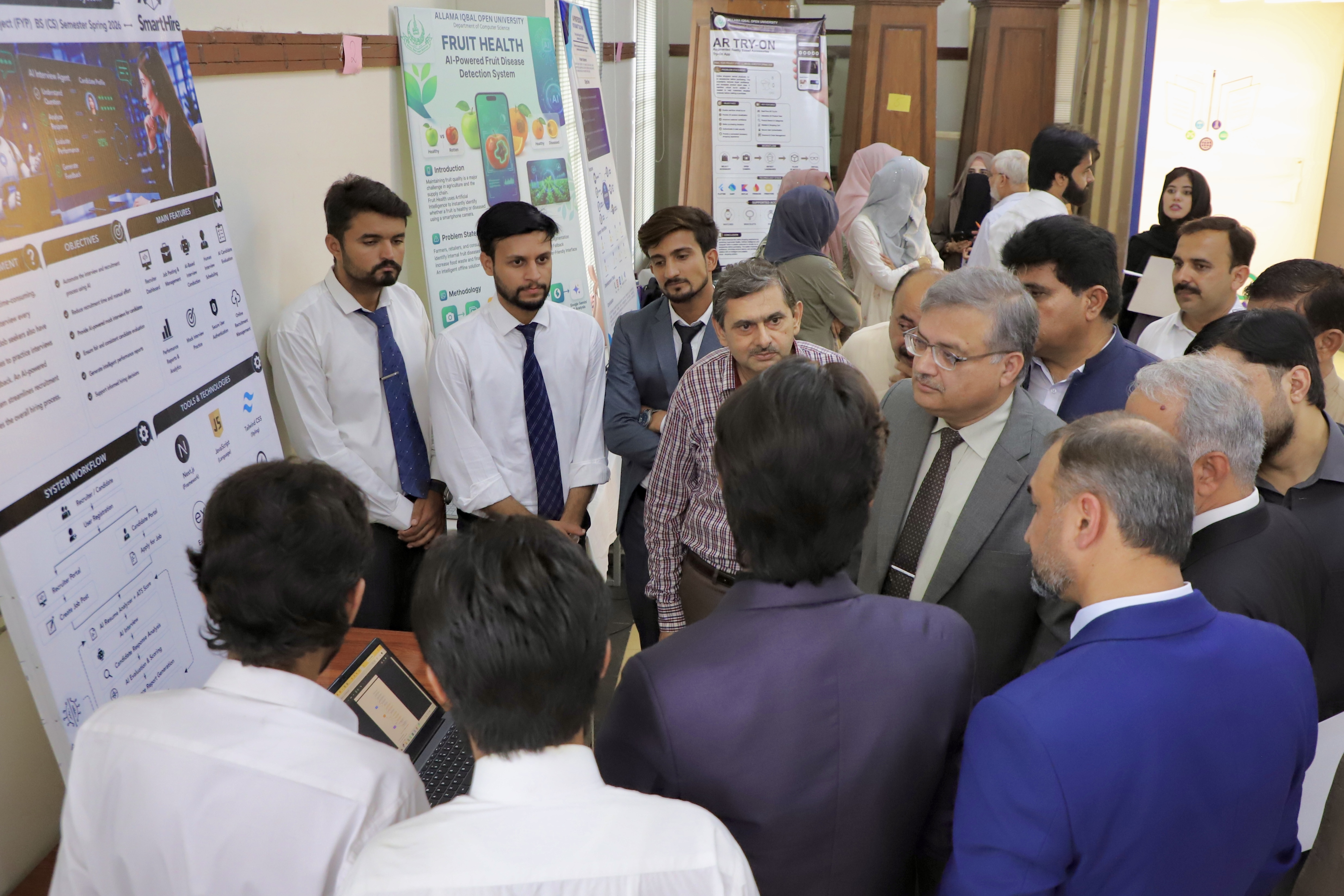 Job Fair gallery 8